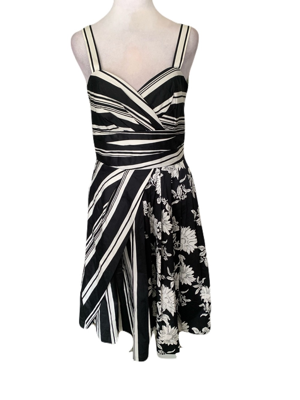NWT White House Black Market Women’s Size 8 Striped Floral Sleeveless Dress